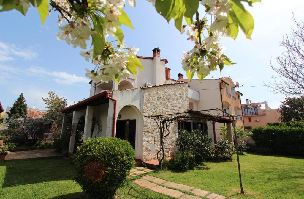Apartments Milena Rovinj Exterior photo